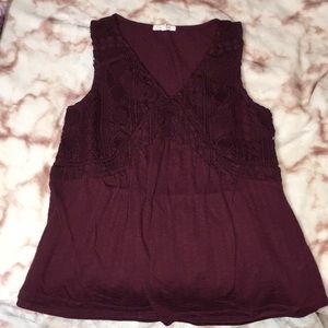 Maurices brand, size M, burgundy color